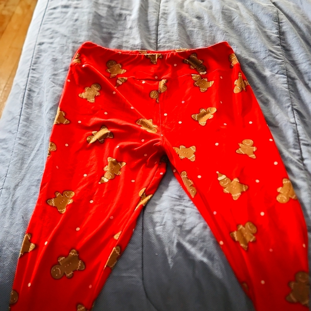 Christmas Lularoe gingerbread leggings